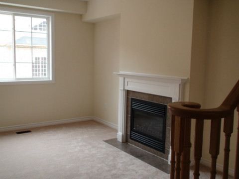 561 Murray Meadows Pl, Milton, L9T8L8 | Image 3