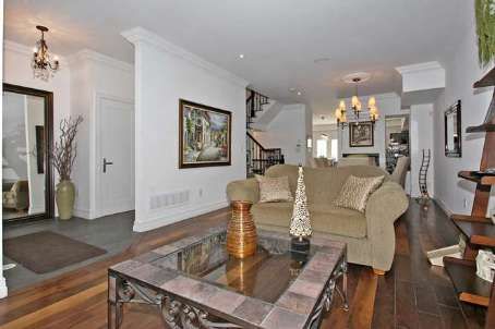 66 Compass Way, Mississauga, L5G4T8 | Image 2