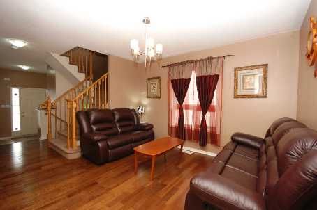 112 Bushmill Circ, Brampton, L7A0K | Image 2