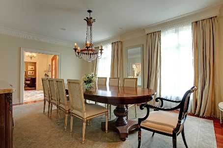 2096 Lakeshore Rd E, Oakville, L6J1M3 | Image 2