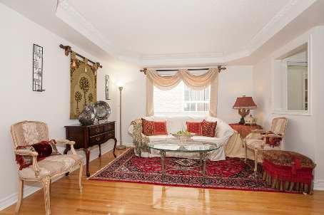 7059 Magistrate Terr, Mississauga, L5W 1E | Image 2