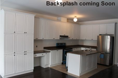 8 Munch Pl, Milton, L9T7H5 | Image 3