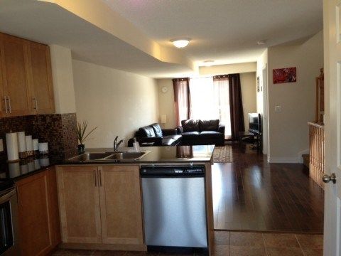 18 - 1380 Costigan Rd, Milton, L9T8L2 | Image 2