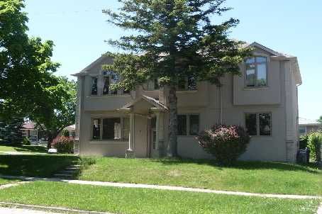 6 Griggsden Ave, Toronto, M9P2Z5 | Image 2