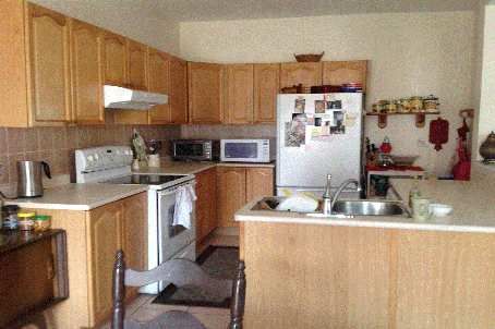 24 Overture Lane, Brampton, L6S6H9 | Image 3