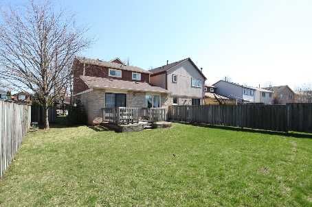 395 Maidstone Cres, Oakville, L6M1C1 | Image 3