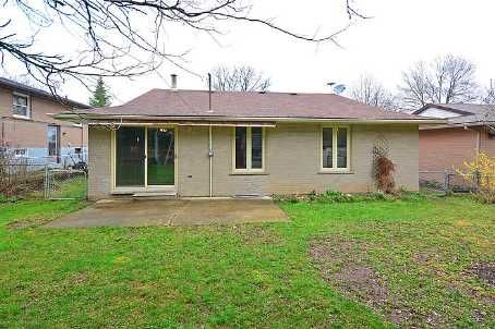 26 Cardwell St, Orangeville, L9W2V6 | Image 2