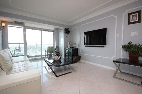 1512 - 9 George St, Brampton, L6X0T6 | Image 3