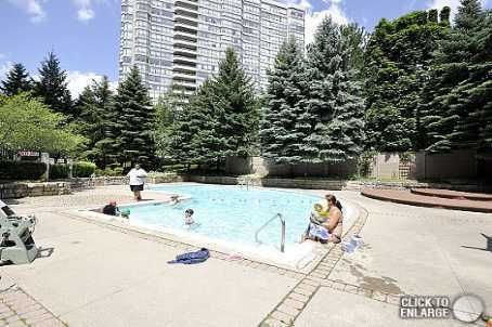 1704 - 26 Hanover Rd, Brampton, L6S4T2 | Image 2