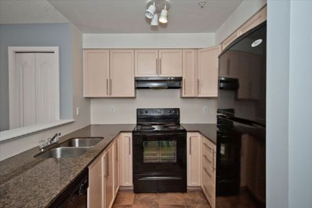 2113 - 6 Dayspring Circ, Brampton, L6P2Z6 | Image 2