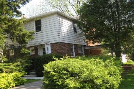 17 Old Oak Rd, Toronto, M9A2V9 | Image 2