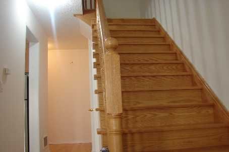 5183 Angel Stone Dr, Mississauga, L5M0L5 | Image 2