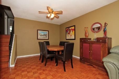 7327 Joliette Cres, Mississauga, L5N1Z2 | Image 3