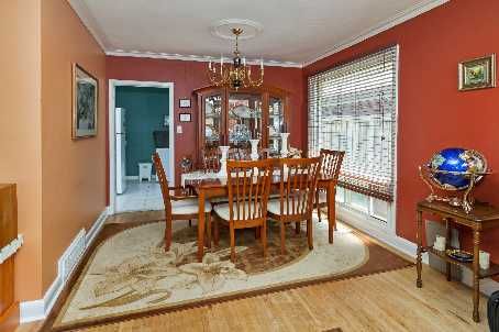 124 Elmhurst Dr, Toronto, M9W2K4 | Image 3