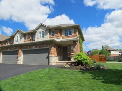 Semi-Detached House sold at 546 Sandcherry Drive, Burlington, Ontario, L7T4L6 - Bayview - MLS: W2655987
