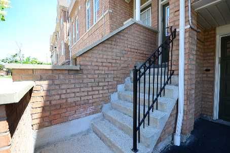 26 - 50 Strathaven Dr, Mississauga, L5R4E7 | Image 2