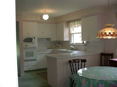 385 Markland Dr, Toronto, M9C1S1 | Image 2