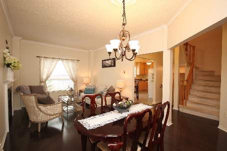 26 Waterdale Rd, Brampton, L7A1S3 | Image 2