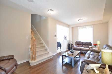 30 Ashdale Rd, Brampton, L6Y5M9 | Image 2