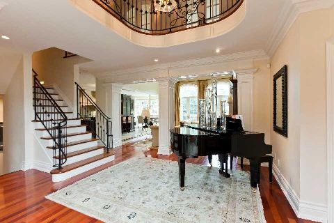 2096 Lakeshore Rd E, Oakville, L6J1M3 | Image 3