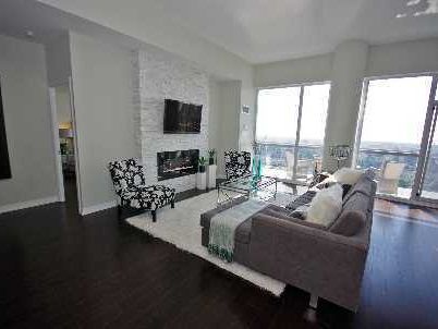 Ph3504 - 223 Webb Dr, Mississauga, L5B0E8 | Image 3
