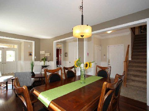 1406 Marshall Cres, Milton, L9T6T9 | Image 3