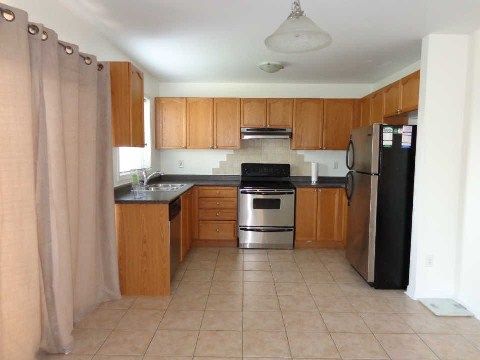 3037 Abernathy Way, Oakville, L6M5C1 | Image 2