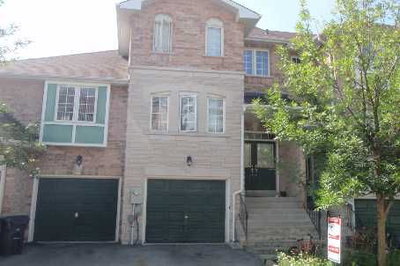 Townhouse sold at 31 Shining Star Crescent, Toronto, Ontario, M6M5L6 - Mount Dennis - MLS: W2704704