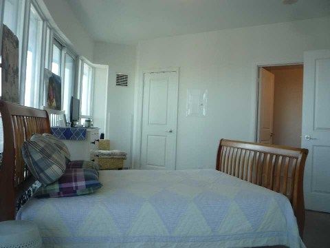 Room2