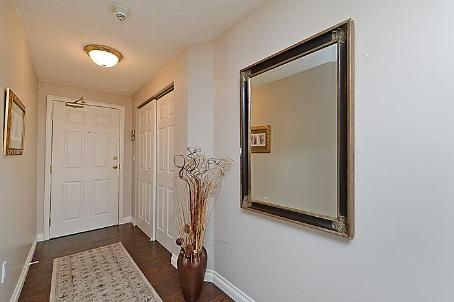 402 - 3497 Upper Middle Rd, Burlington, L7M4T6 | Image 2