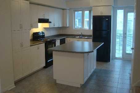 64 - 5035 Oscar Peterson Blvd, Mississauga, L5M0P4 | Image 2