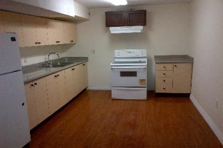 58 Braidwood Lake Rd, Brampton, L6Z1X6 | Image 2