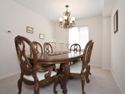 158 Lavery Hts, Milton, L9T0V4 | Image 3