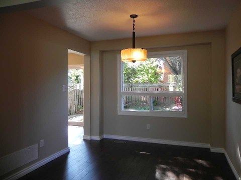 5 Ravenswood Dr, Brampton, L6Y3Y5 | Image 3