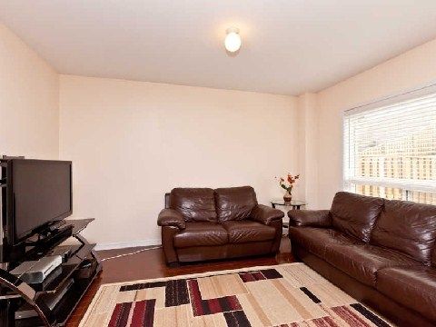 222 Albright Rd, Brampton, L6X5E7 | Image 2