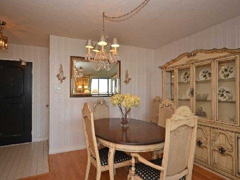 1907 - 812 Burnhamthorpe Rd, Toronto, M9C4W1 | Image 3