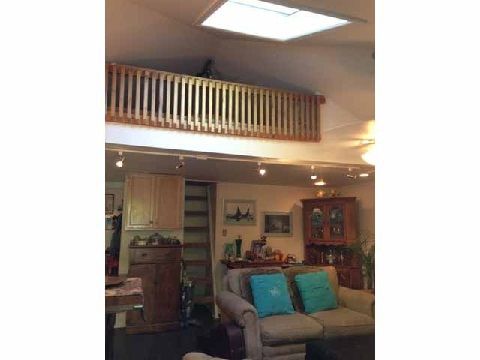 174 Victoria St, Brampton, L6Y0A6 | Image 2