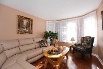 3391 Cajun Cres, Mississauga, L5L5T8 | Image 3