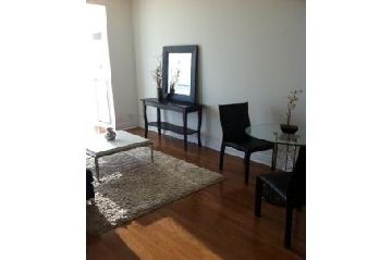 702 - 1910 Lake Shore Blvd W, Toronto, M6S5D3 | Image 3