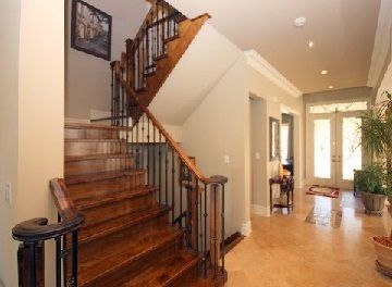 3414 Joan Dr, Mississauga, L5B1T5 | Image 2