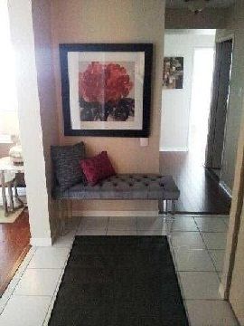 1610 - 100 Quebec Ave, Toronto, M6P4B8 | Image 2