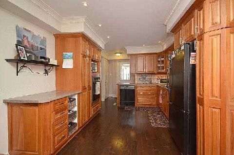 3 Newton Dr, Orangeville, L9W3E3 | Image 3