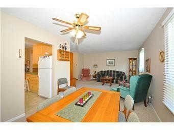 584 Elliott Cres, Milton, L9T3G4 | Image 3