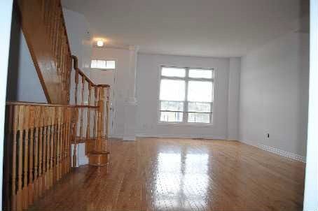 5489 Festival Dr, Mississauga, L5M0G6 | Image 3