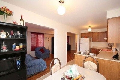 73 Roundstone Dr, Brampton - Credit Valley image-0-3
