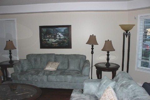 5811 Page Cres, Burlington, L7L7N9 | Image 2