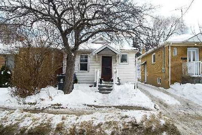 Detached House sold at 367 Kipling Avenue, Toronto, Ontario, M8V3K8 - New Toronto - MLS: W2827876