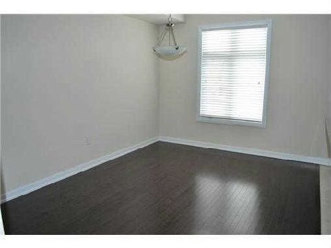 1268 Main St E, Milton, L9T8M7 | Image 2