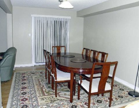 10 Colleyville St, Brampton, L7A1H3 | Image 3