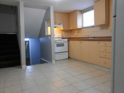 23 Abell Dr, Brampton, L6V2W1 | Image 2